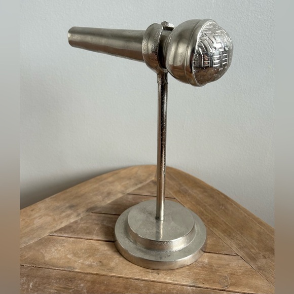Pier 1 Decoration Silver Chrome Microphone Mic Cool Fixture! - Picture 1 of 6